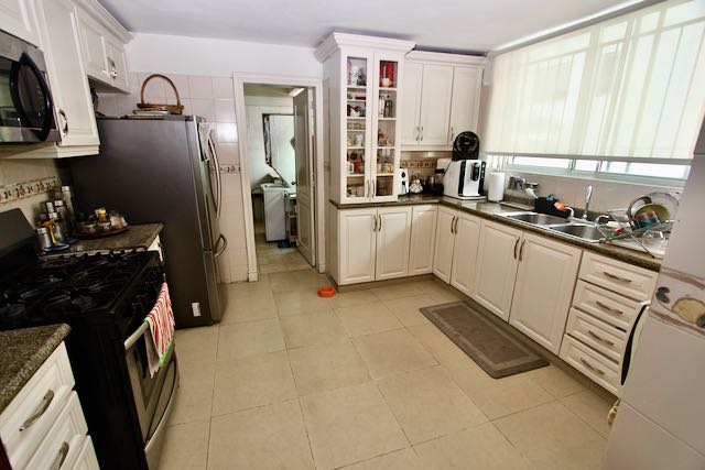 VENDO PENTHOUSE EN NACO DE TRES NIVELES en República Dominicana