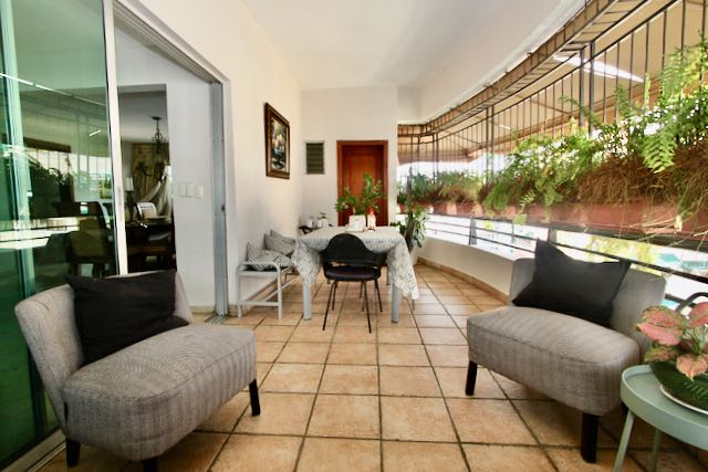 VENDO PENTHOUSE EN NACO DE TRES NIVELES en República Dominicana