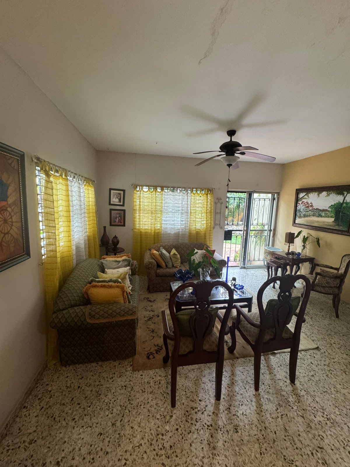 VENDO CASA EN MIRADOR NORTE en República Dominicana