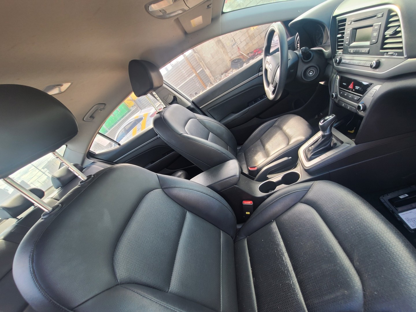 HYUNDAI AVANTE 2018 BLANCODESDE: RD$730,100.00