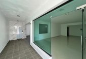 Locales Comerciales en Venta, en Alma Rosa II.