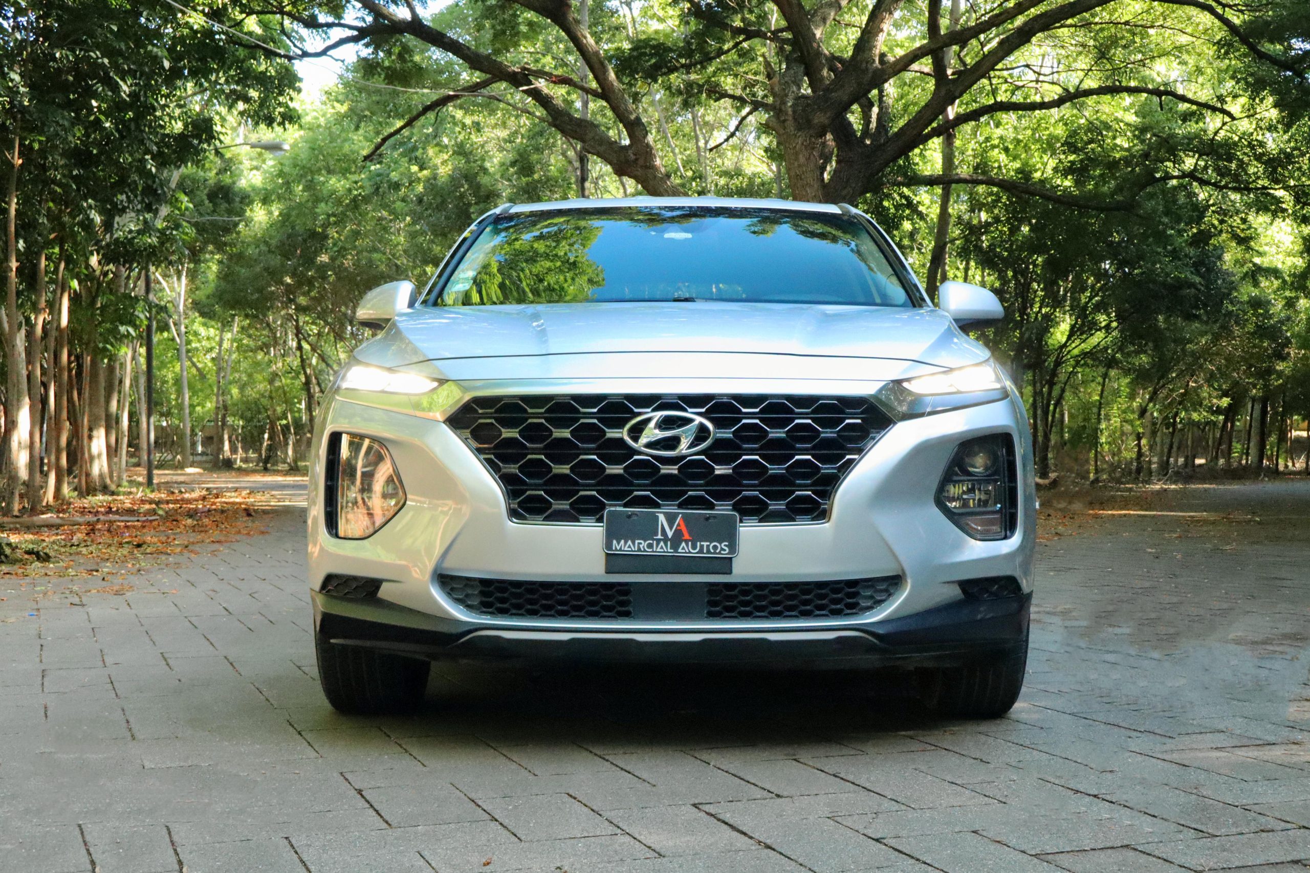 Excelente condiciones hyundai santa fe 2019