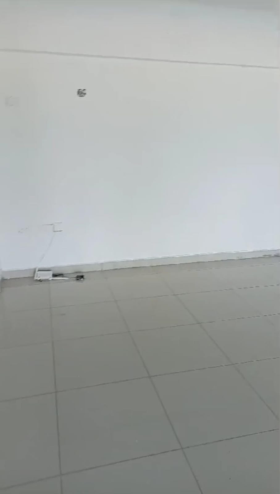 Local Comercial en Alquiler En la Autopista San Isidro, Santo Domingo Este.