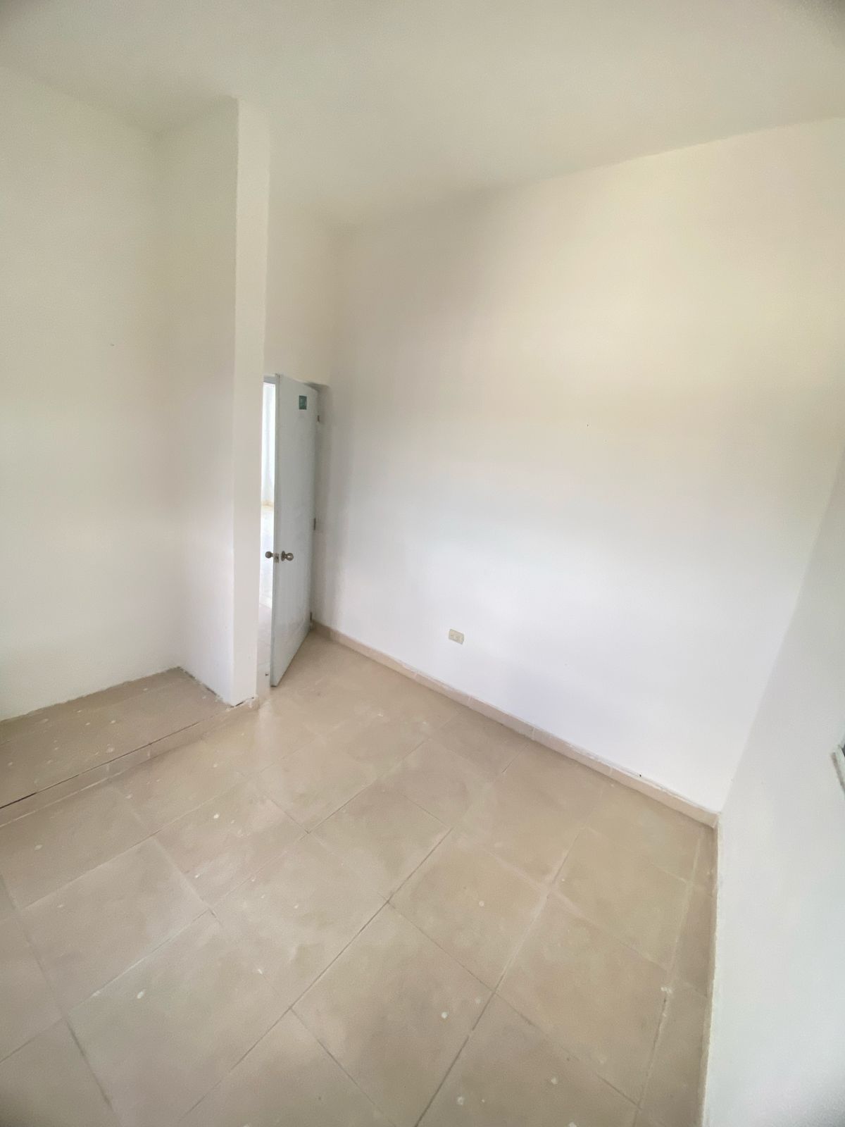 Apartamento en renta en Marginal Las Americas, Santo Domingo Este.