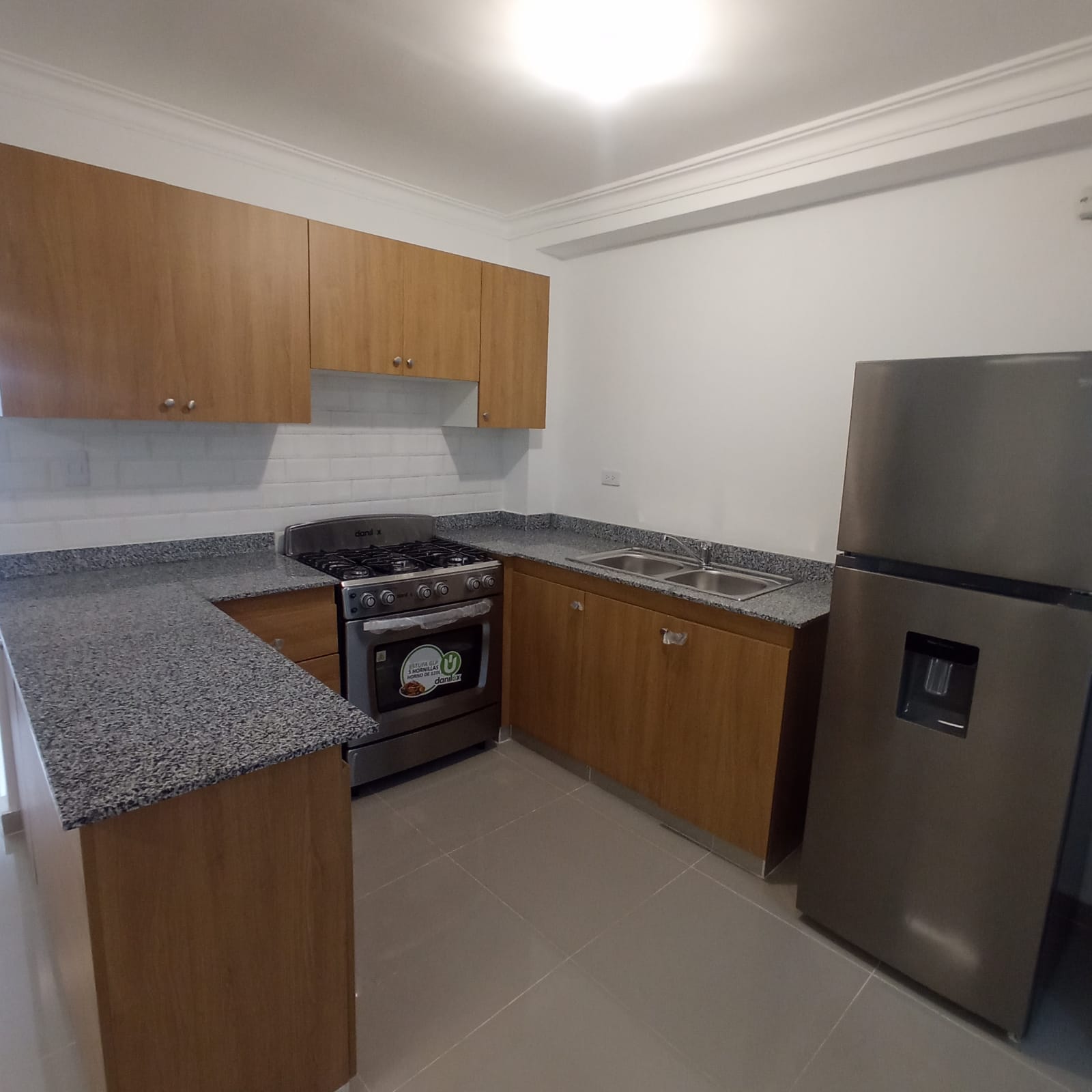 Apartamento en plano en Venta 4 piso con terraza, Autopista San Isidro, Santo Domingo Este.