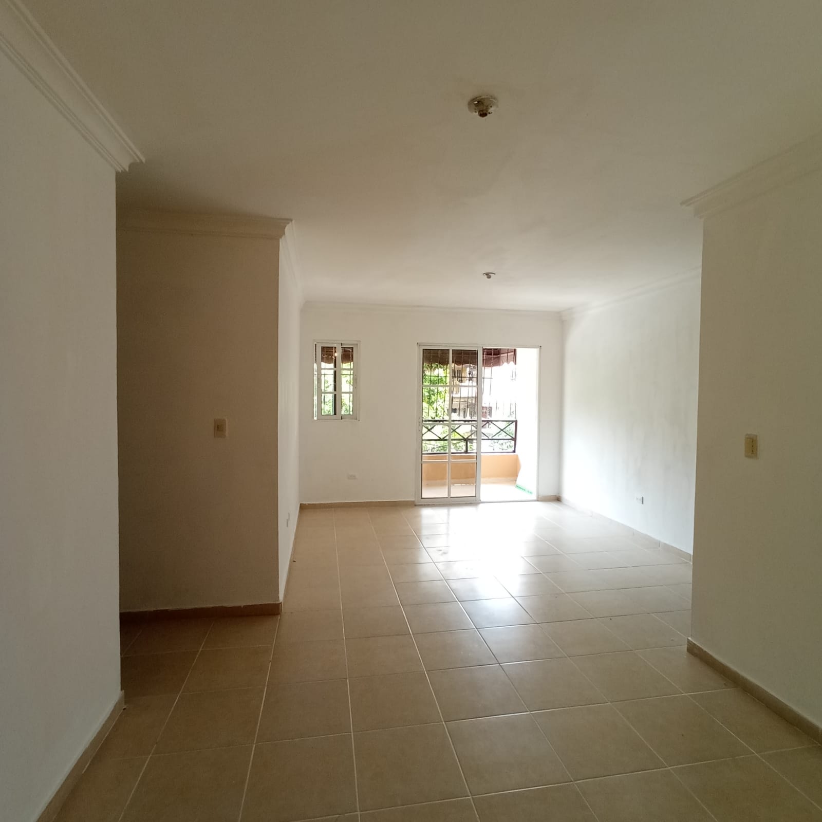 Apartamento en Alquiler en Prado Oriental, Santo Domingo Este.