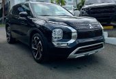 Mitsubishi Outlander Del Año, Nuevecita Y De Paquete, Esperandote En El Dealer!!