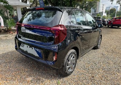 carros.charlies.dealer.kia_.picanto.negra_.2026.us16.990.1-4