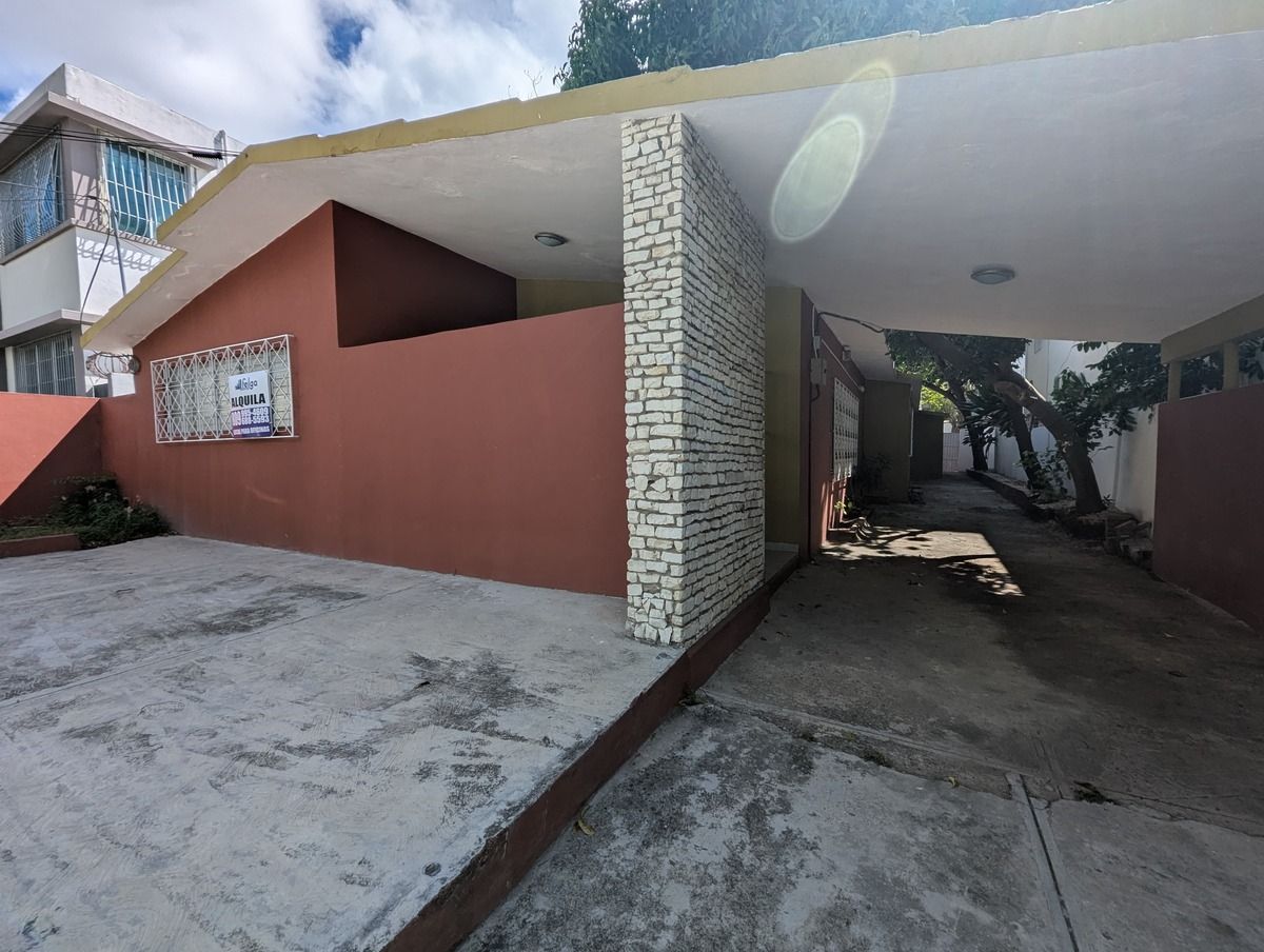 LOCAL COMERCIAL PARA ALQUILER GAZCUE en República Dominicana