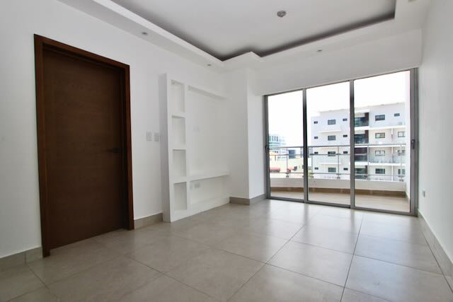 ALQUILO APARTAMENTO EN EVARISTO MORALES CON PISCINA en República Dominicana