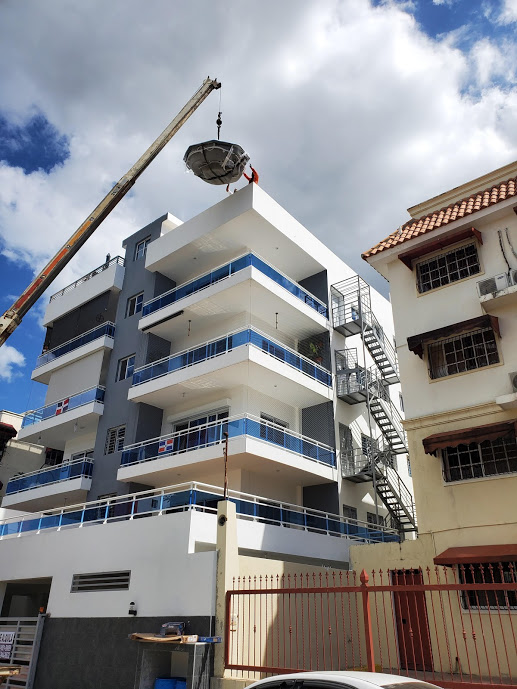 JACUZZI MALECÓN 8097297777