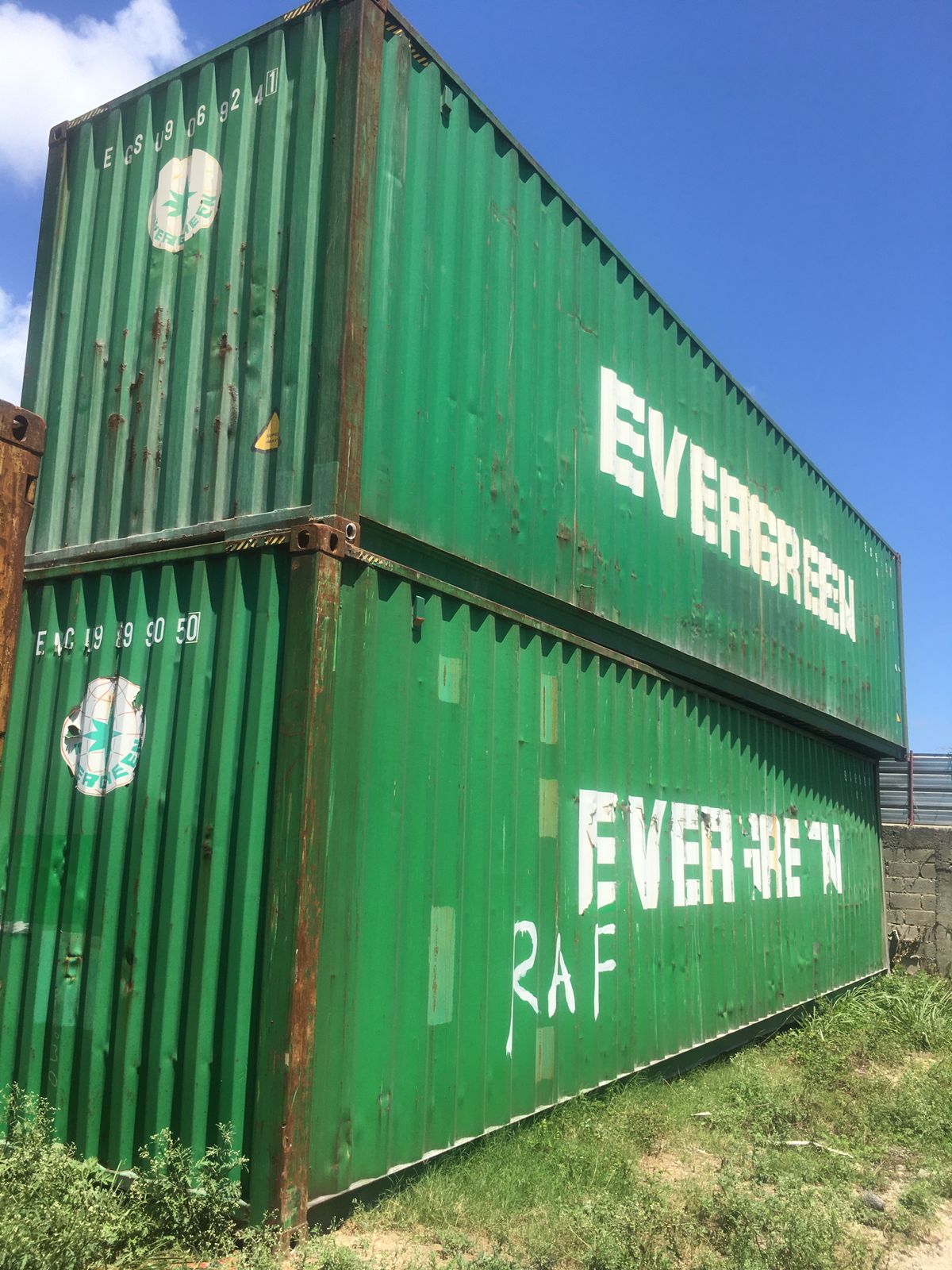 Contenedores Furgones de 20, 40 y 45 pies