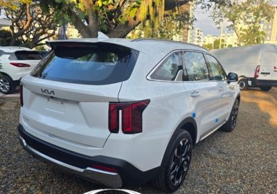 carros.charlies.dealer.kia_.sorento.mq4_.luxury.2026.us49.990.3